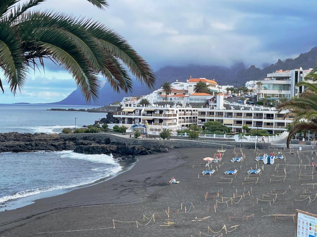 Neptuno Ocean Front Suite Puerto de Santiago  Buitenkant foto